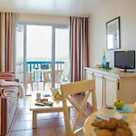 Pierre & Les Terrasses D'arcangues