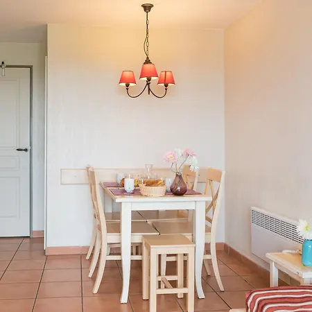 Pierre & Les Terrasses D'arcangues