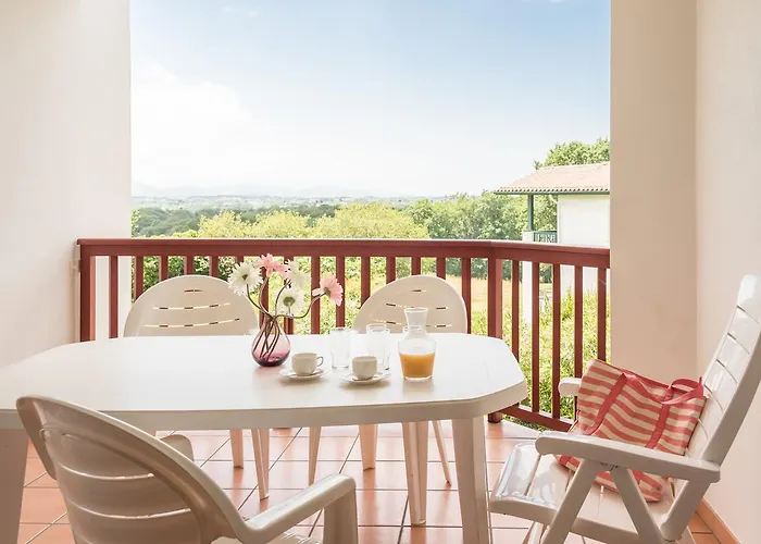 Pierre & Les Terrasses D'arcangues منتزه العطل