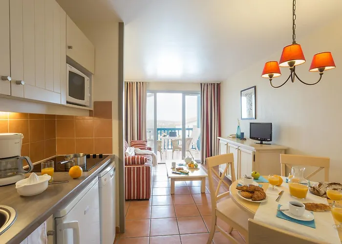 Pierre & Les Terrasses D'arcangues 3*