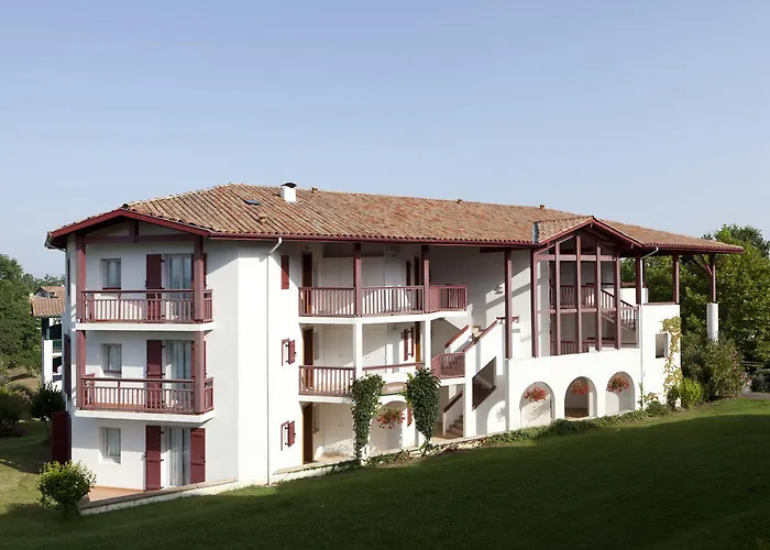 Pierre & Les Terrasses D'arcangues